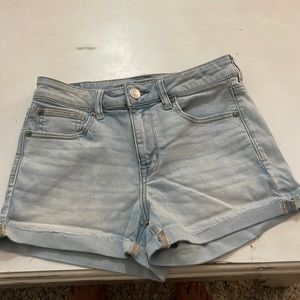 American Eagle, Light Denim Stretch Shorts, Size 8